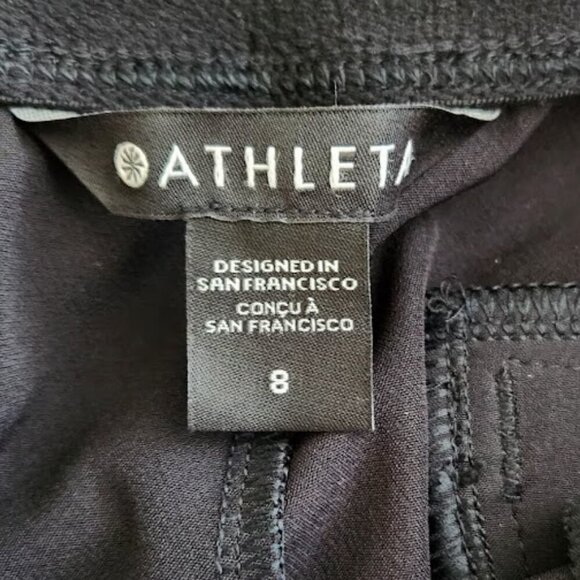 The Athleta Women's Elastic Waist Cargo Pants Size 8 - Picture 7 of 7